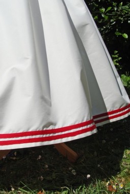 Robe de cortège de mariage en chintz et en lin, Kate