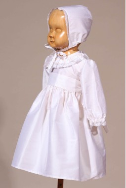 Robe de baptême en soie