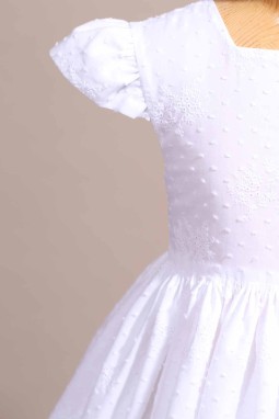 robe de communion plumetis