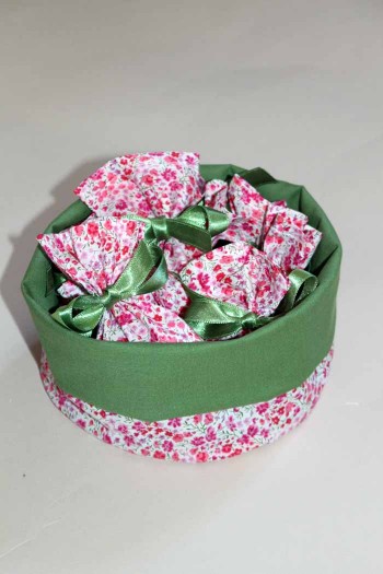 sac en tissu pour sachets de dragées à fleurs