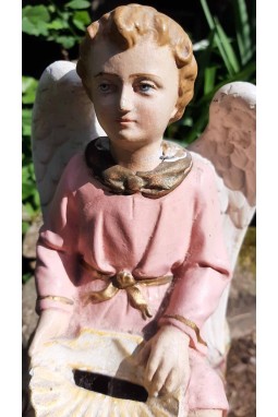 Petit ange quêteur avec tiroir 32 cm X 15 cm
