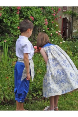 Tenue d'enfants d'honneur en toile de jouy bleu roi