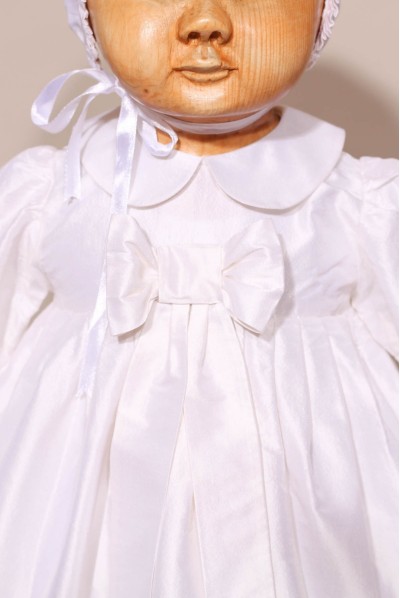 Robe De Baptême En Soie 100% Bébé Fille 6-9 Mois – Couleur Ivoire, Défauts De Jaunissement