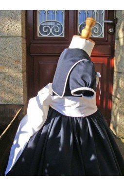 Tenue d'enfant d'honneur style petit marin anglais 1900,