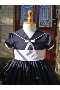 Tenue d'enfant d'honneur style petit marin anglais 1900,